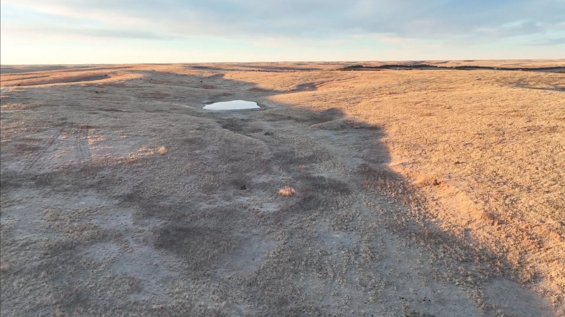 Tract 3. 641.4 +/- Acres in KS & 497.14 +/- Acres in NE