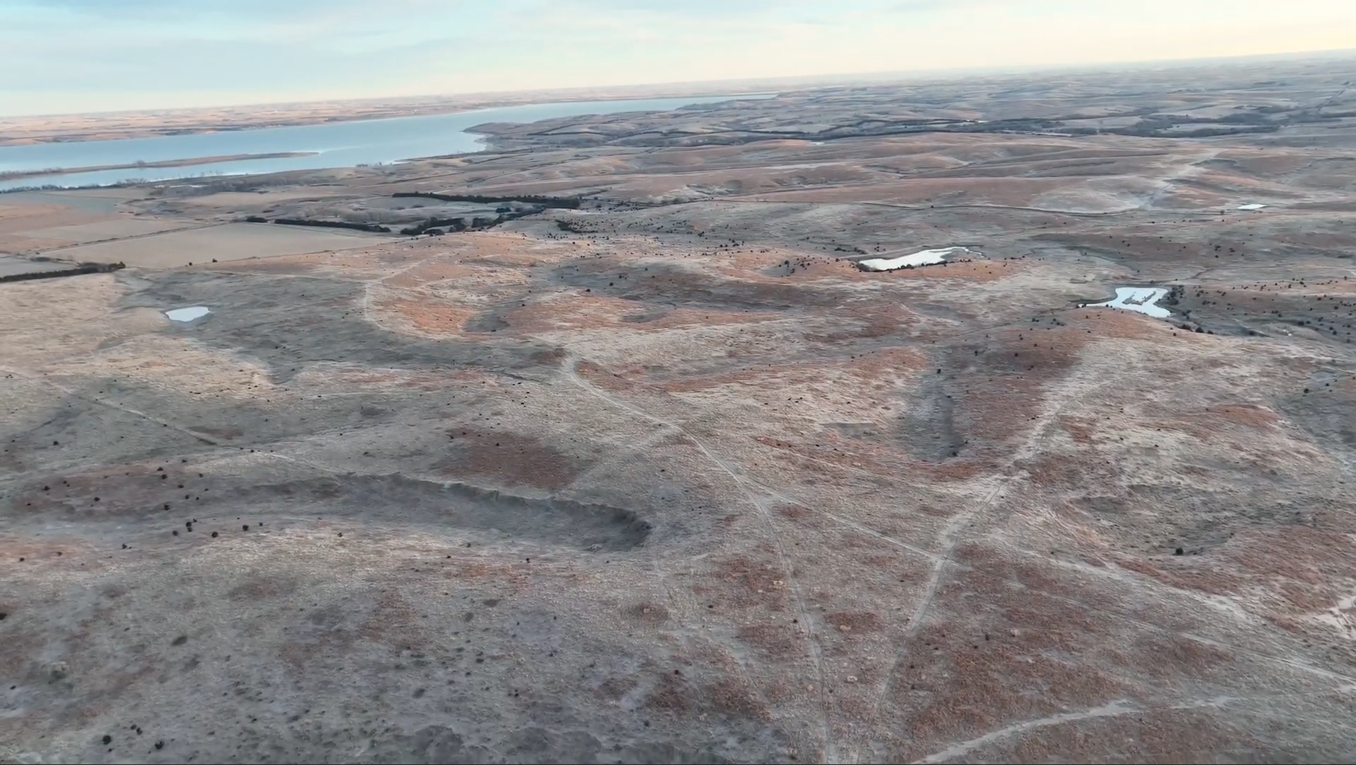 Tract 3. 641.4 +/- Acres in KS & 497.14 +/- Acres in NE